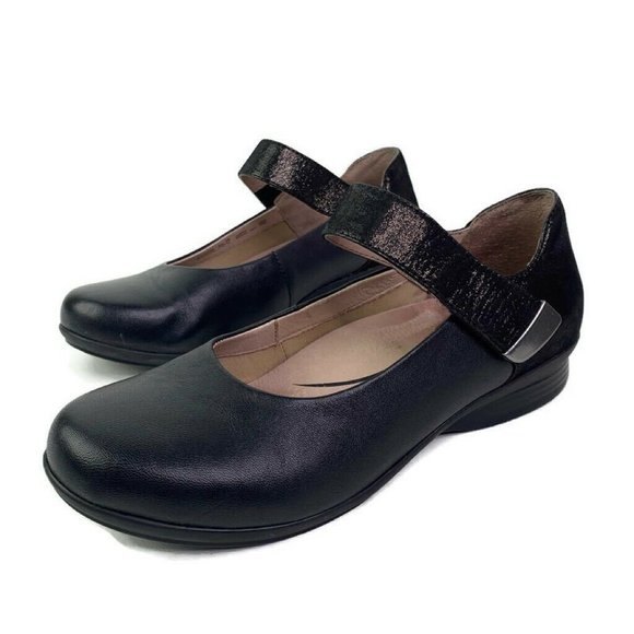 Dansko Shoes | Audrey Black Leather 